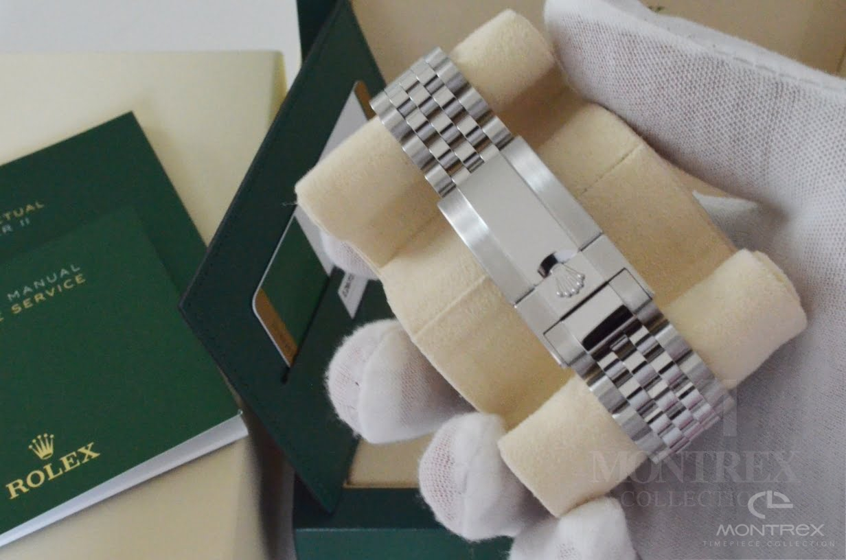 Rolex GMT Master II 126710BLNR